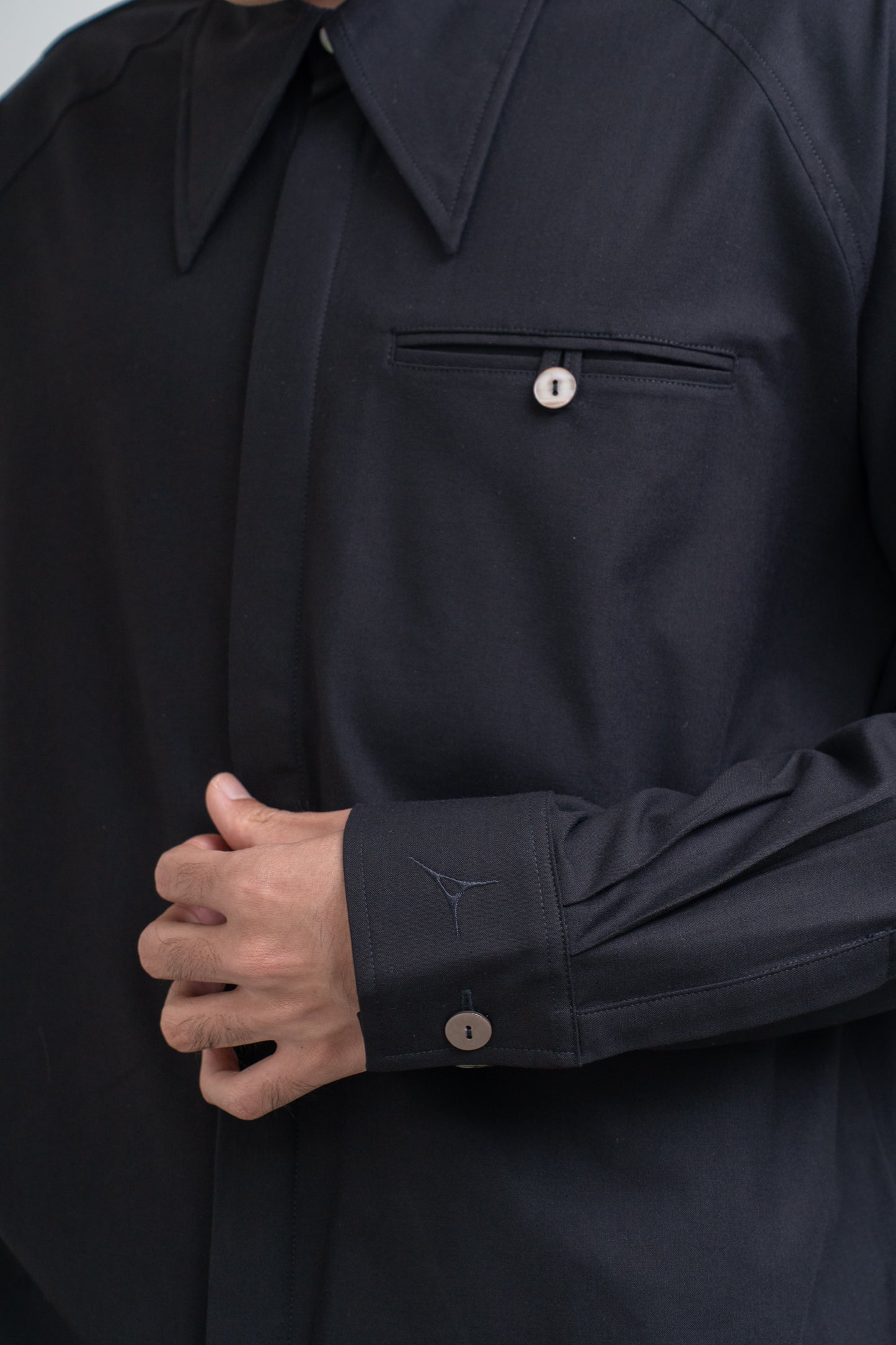 "AMOEBA" SHIRT - BLACK