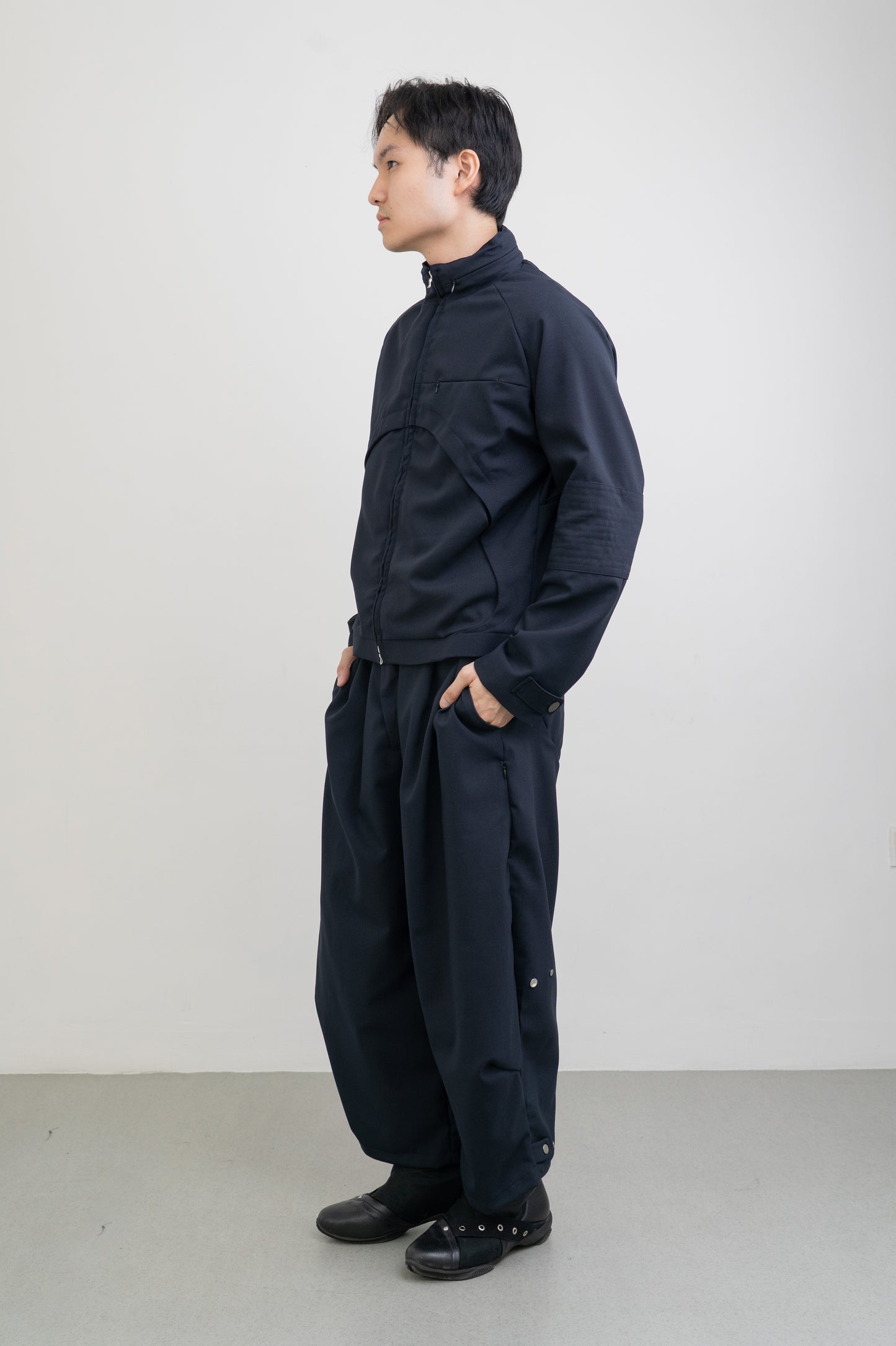 "ARC" TROUSERS - DARK NAVY